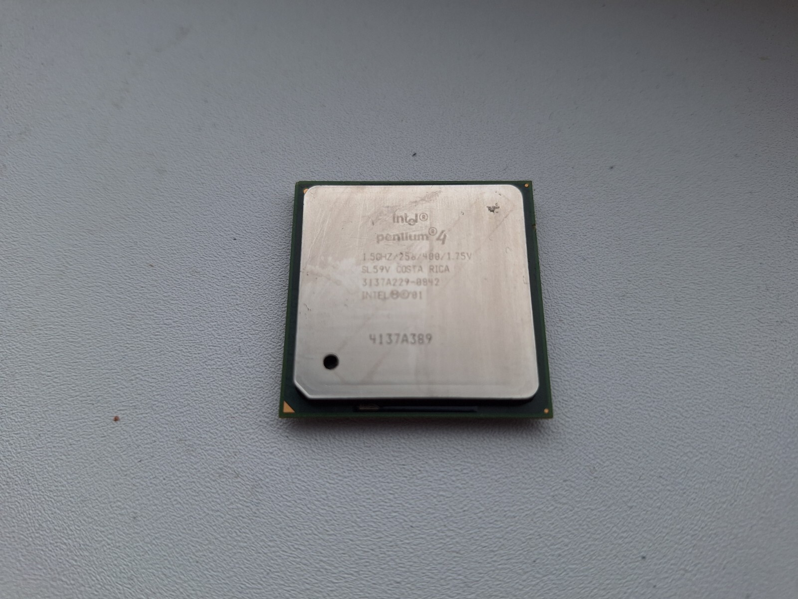 Intel Pentium 4 1.5GHz 2.53GHz 2.8GHz 3GHz classic Pentium vintage CPU