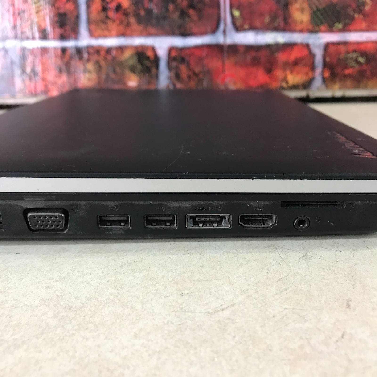 Lenovo ThinkPad E520 Retro Gaming Laptop i5-2410M 2.3GHz 4GB RAM (Windows 7 Pro)