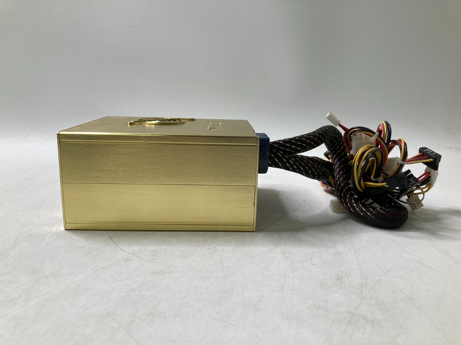 Enermax Coolergiant EG485P-VHB 480W Power Supply w/ Fan Controller
