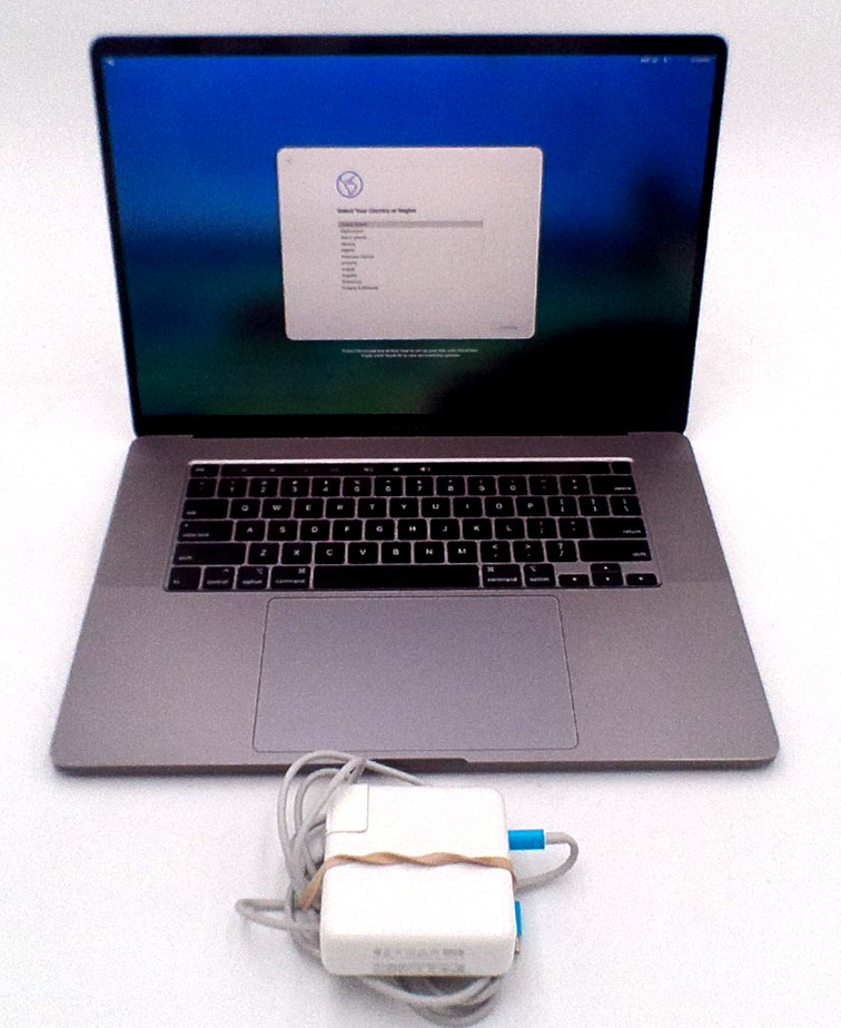 APPLE MACBOOK PRO A2141 16-INCH, 2019, i9-9980HK, 16GB, 1TB, 76% Battery