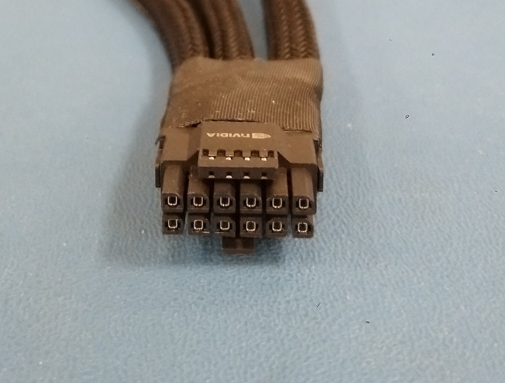 NVIDIA PCIe 12VHPWR 12-pin to 3x PCIe 8-pin Adapter Cable (12CF1-1PW138-30R)