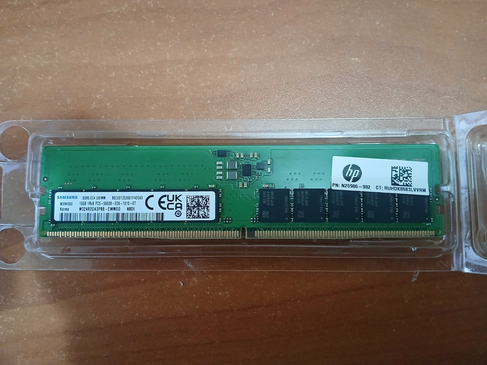16GB Samsung DDR5-5600 EC4 ECC UDIMM DESKTOP/SERVER RAM Memory (M324R2GA3PB0)