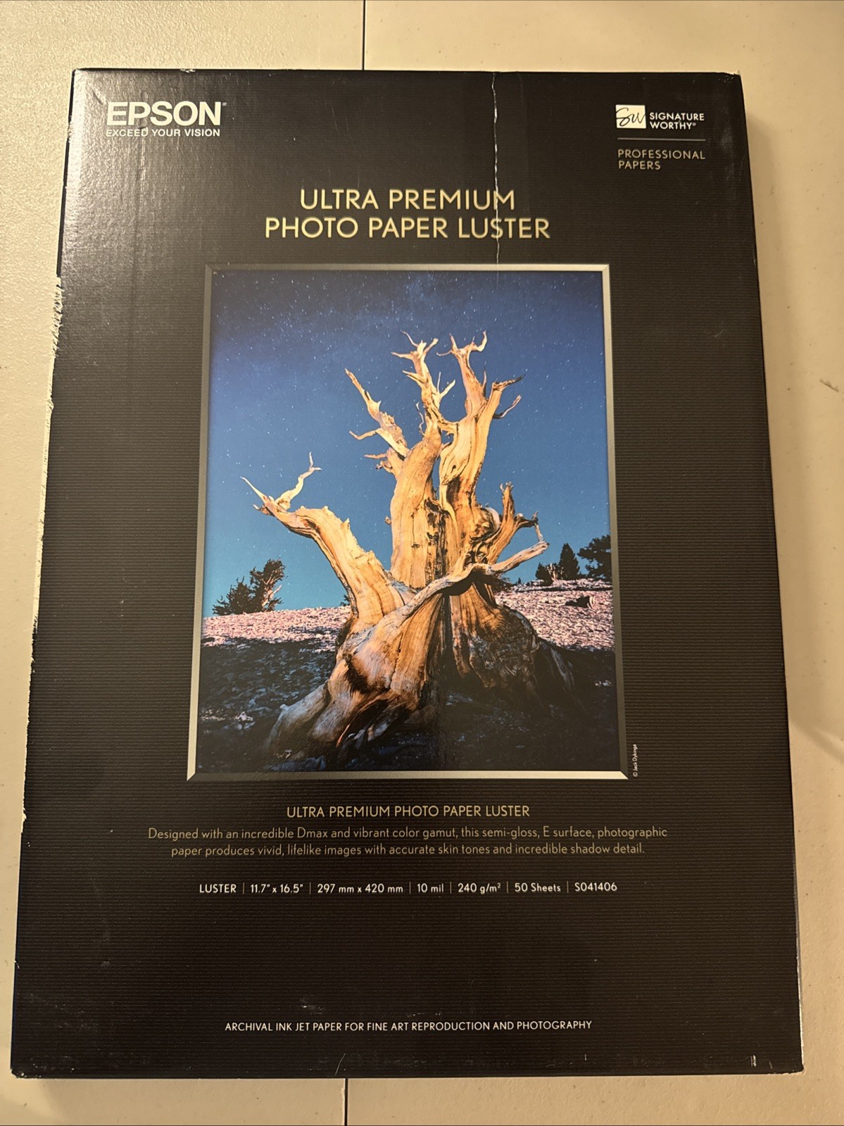 Epson 11.7″x16.5″ Ultra Premium Luster Photo Paper 39 Pack S041406 Unopened