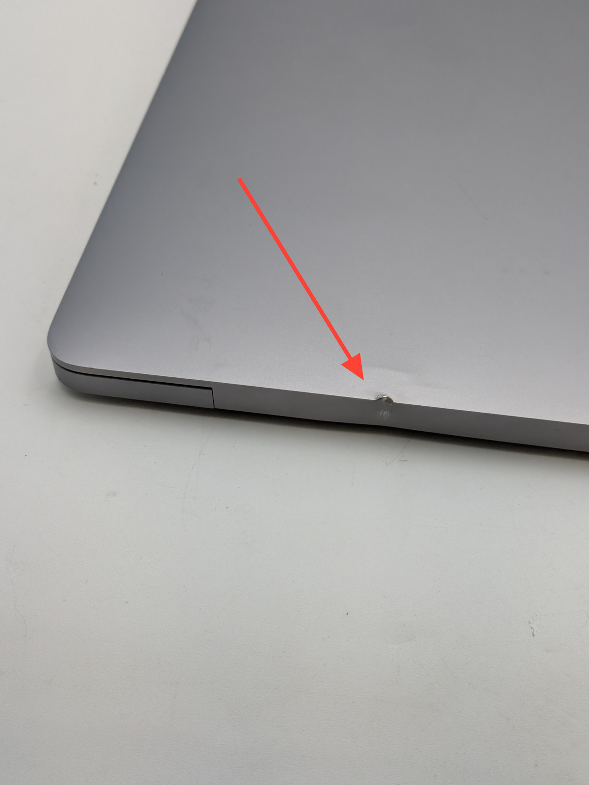 Apple MacBook Pro 2019 16″ i9-9880HK 512GB SSD 32GB AMD Radeon Pro 5300M macOS