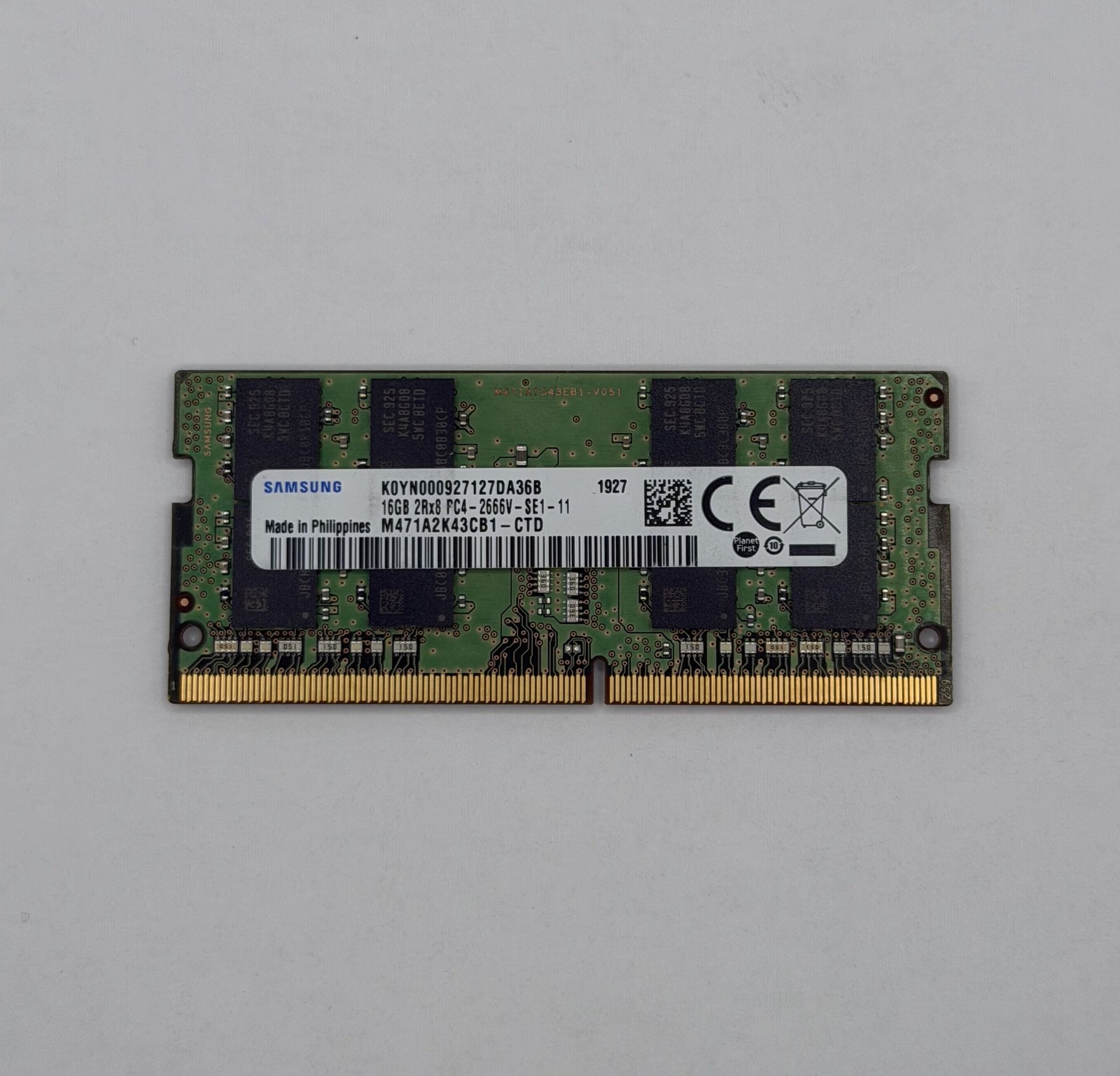 Samsung 32GB Kit 2x16GB DDR4 2666MHz PC4-21300 SODIMM RAM M471A2K43CB1-CTD