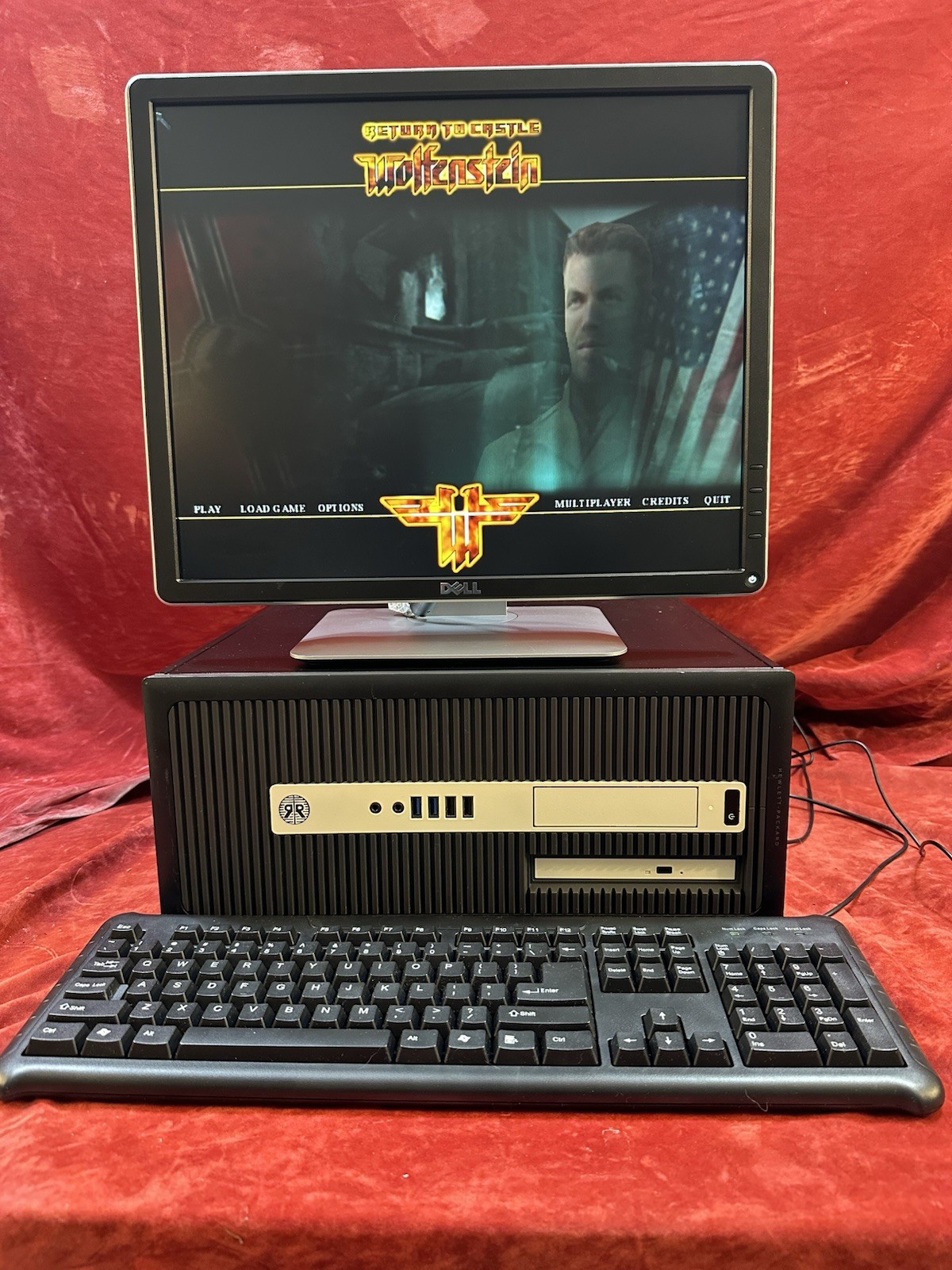 Windows XP Pro FAST Retro Style COMPLETE GAMING SYSTEM With Monitor runs CRYSIS