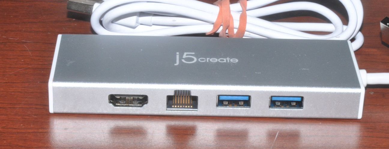 j5create USB 3.0 Hub HDMI VGA RJ45 Gigabit Ethernet 2 USB 3.1 JUD380