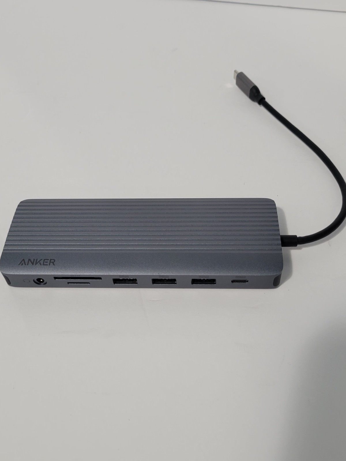 Anker 14in1 USB C Hub Docking Station Triple Display 2x4K HDMI 1080P VGA