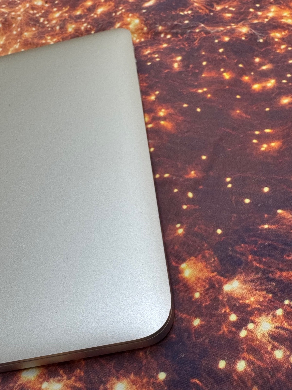 Apple MacBook Pro 13″ 2015 Retina 2.7 Core i5 16GB RAM-512GB SSD. Nice Condition