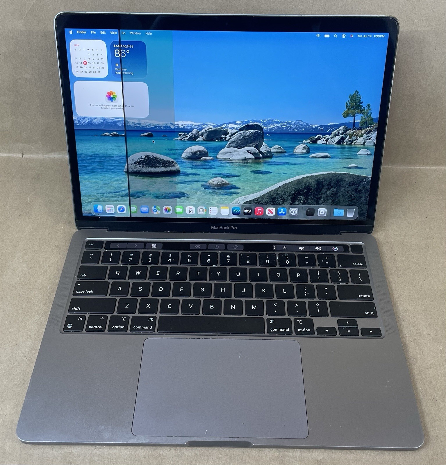 2020 Apple MacBook Pro 13.3″ M1 3.2GHz 16GB RAM 1TB SSD macOS Tahoe A2338