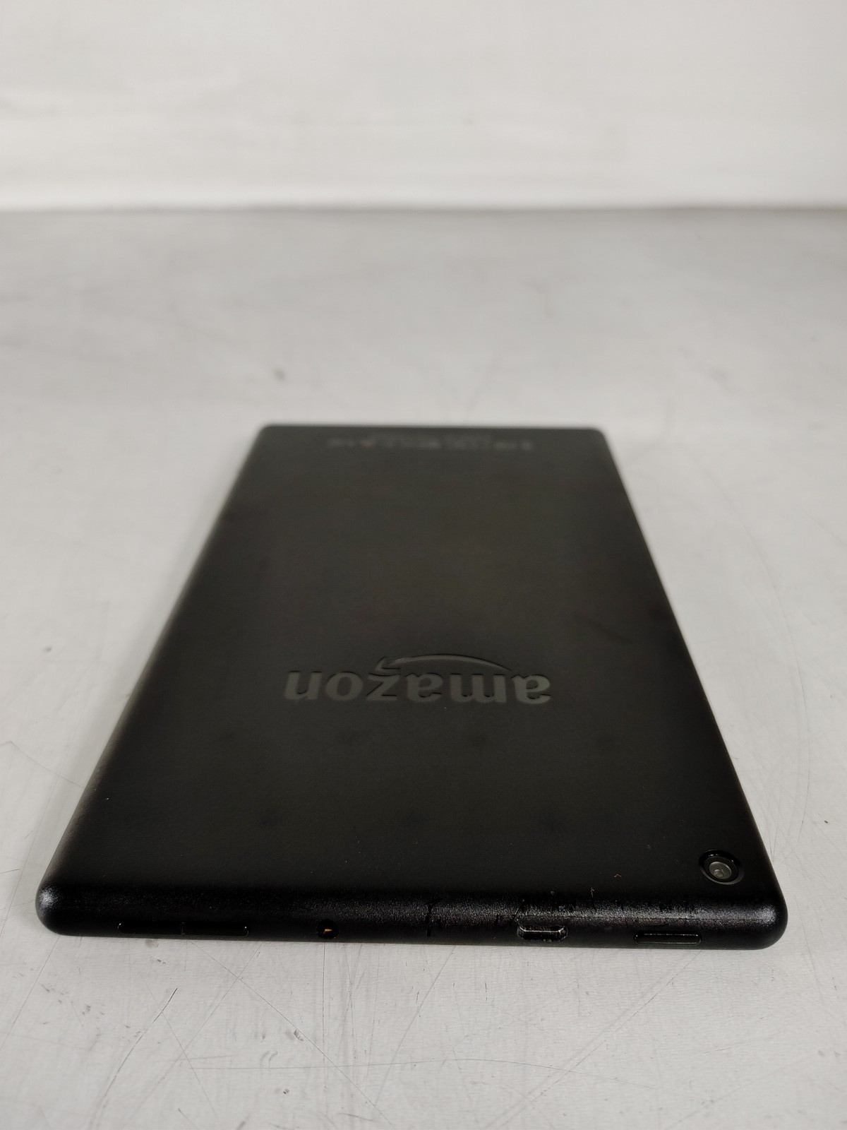Amazon Fire HD 8 (8th Generation) L5S83A 16 GB Fire OS (WiFi Only)