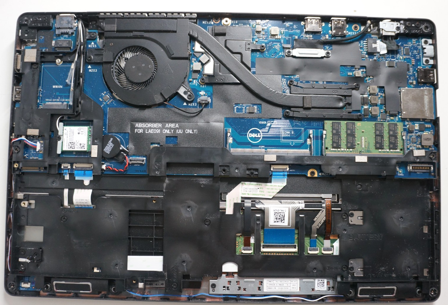 Dell Latitude 5590 Intel Core i7-8650U @1.90GHz 16GB RAM No HD/No OS/No Battery
