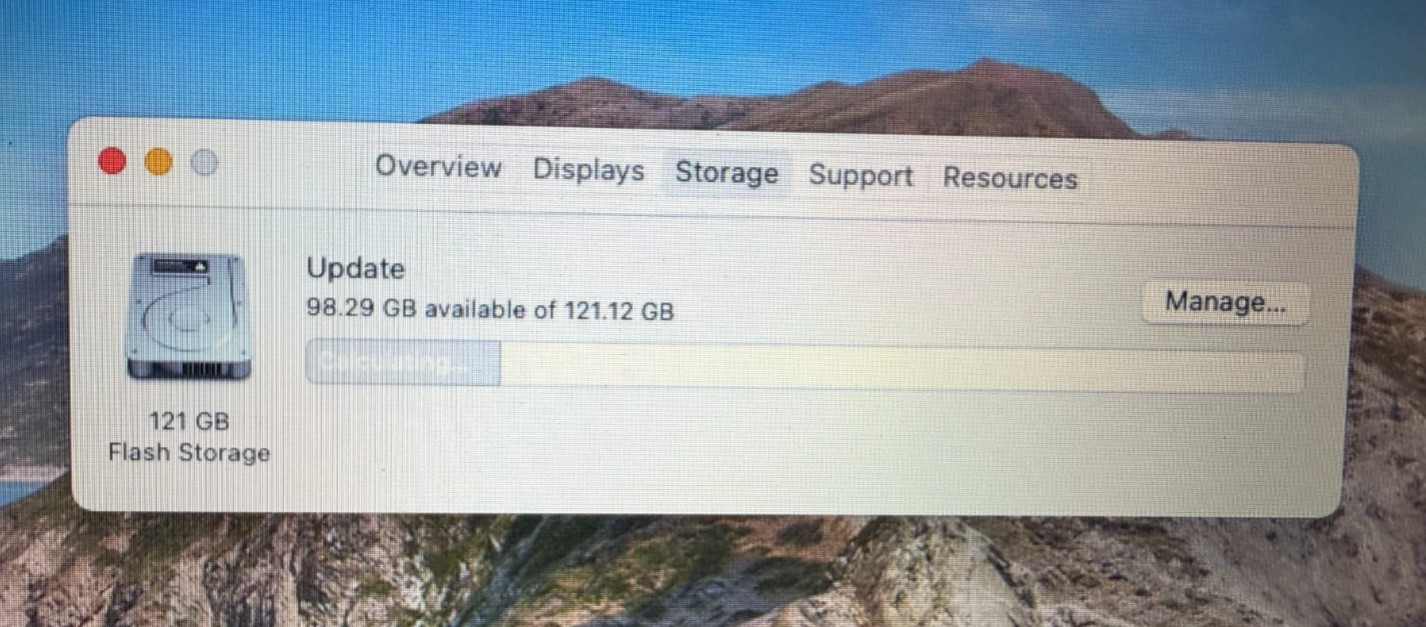 Apple MacBook Air 13″ (128GB SSD, Intel Core i5 5th Gen., 1.6 GHz, 8GB) Laptop