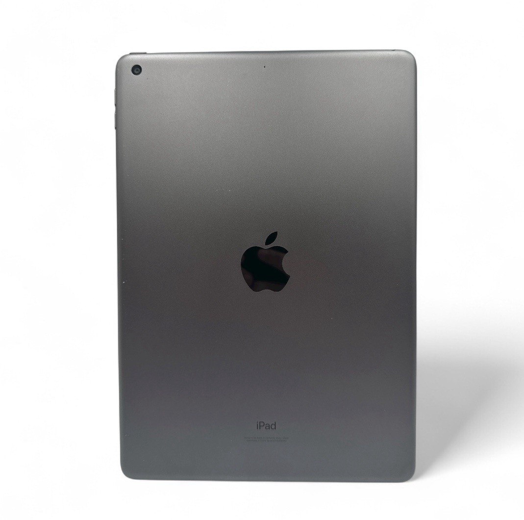 Apple iPad 9th Generation A2602/MK2K3LL/A – 64GB – 4GB RAM – iPadOS 18.3.26