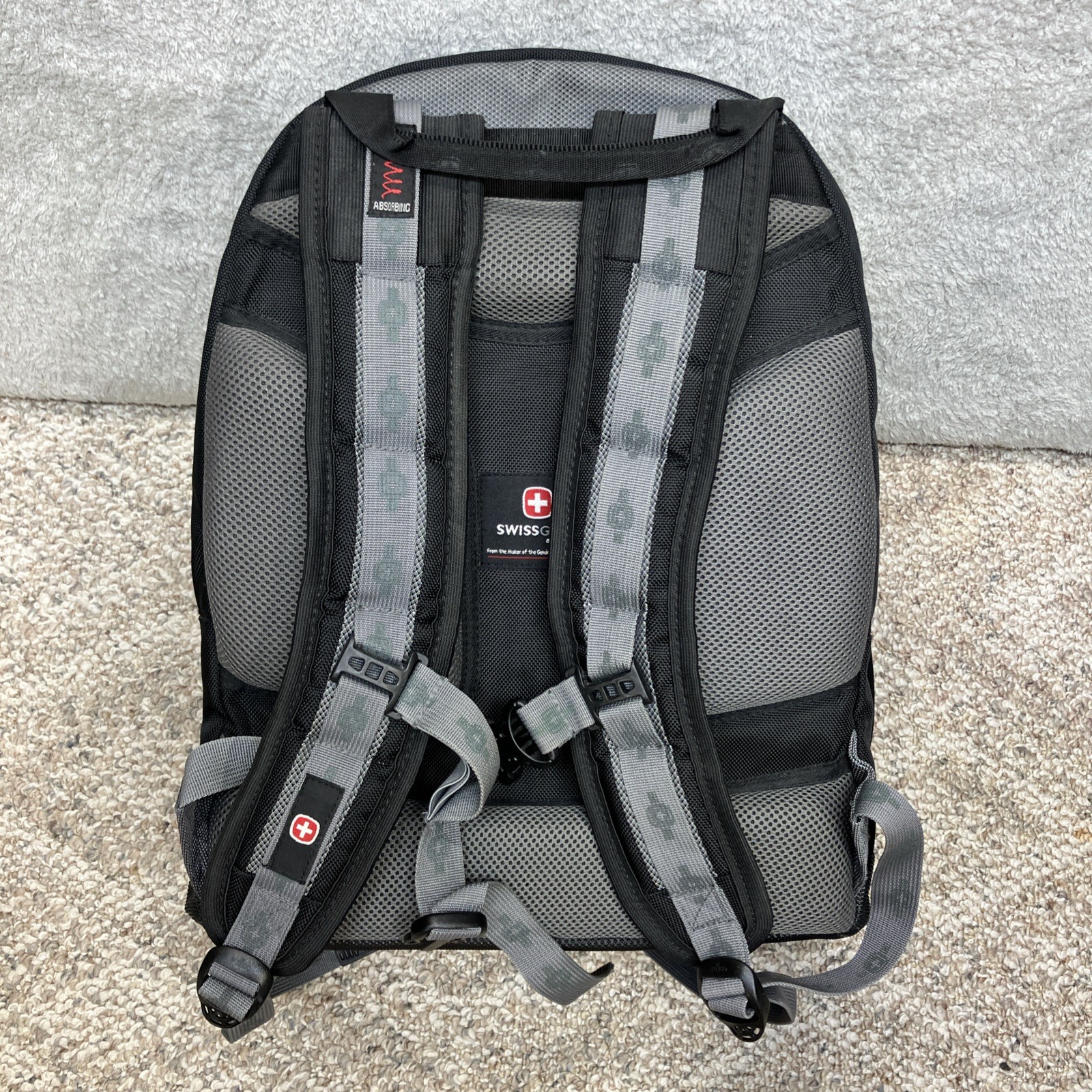 Swiss Gear Wenger Synergy 16″ Laptop Backpack, Black/Gray