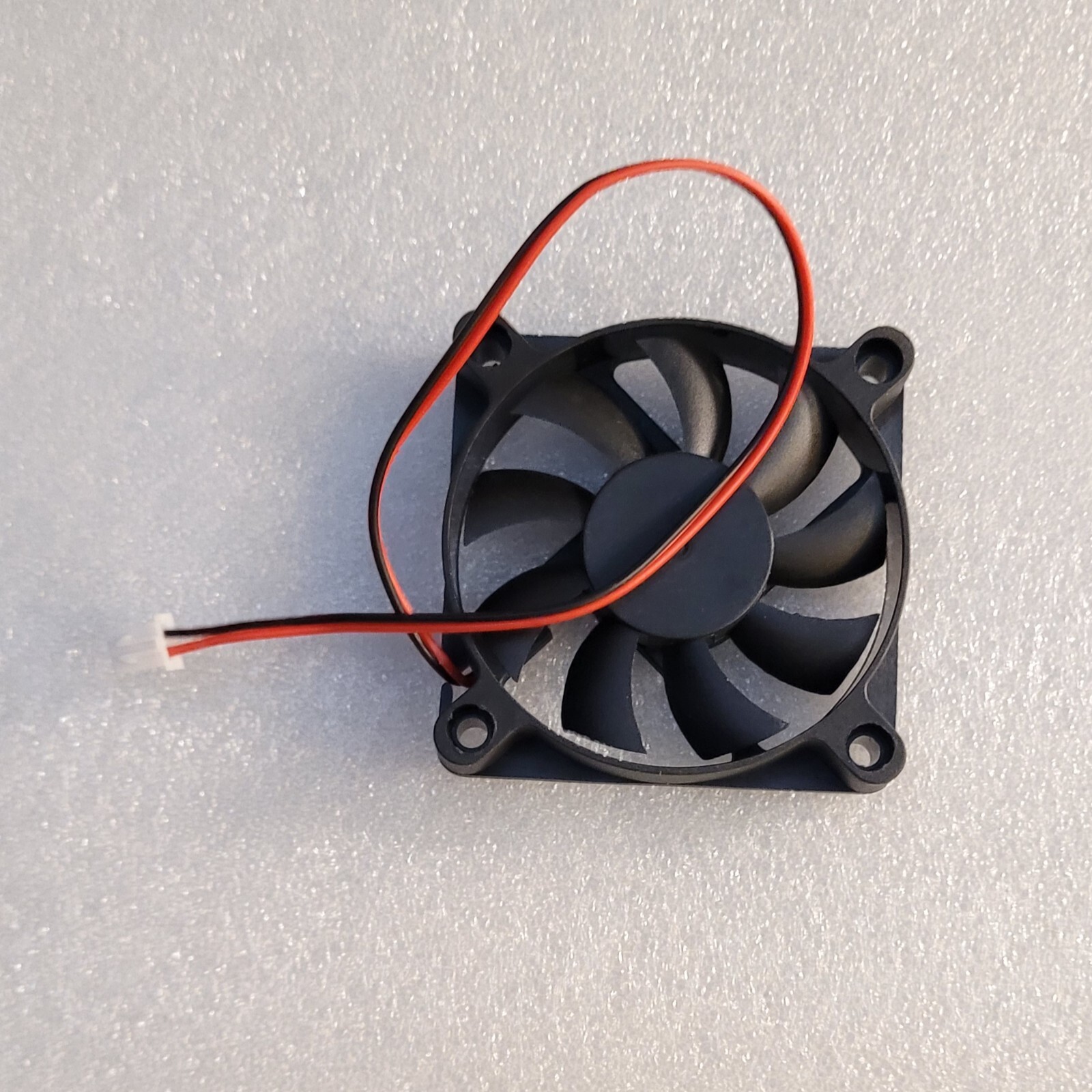 DC Brushless Cooling PC Computer CPU Fan 12V – 6010 60 x 60 x 10mm – 2 Pin