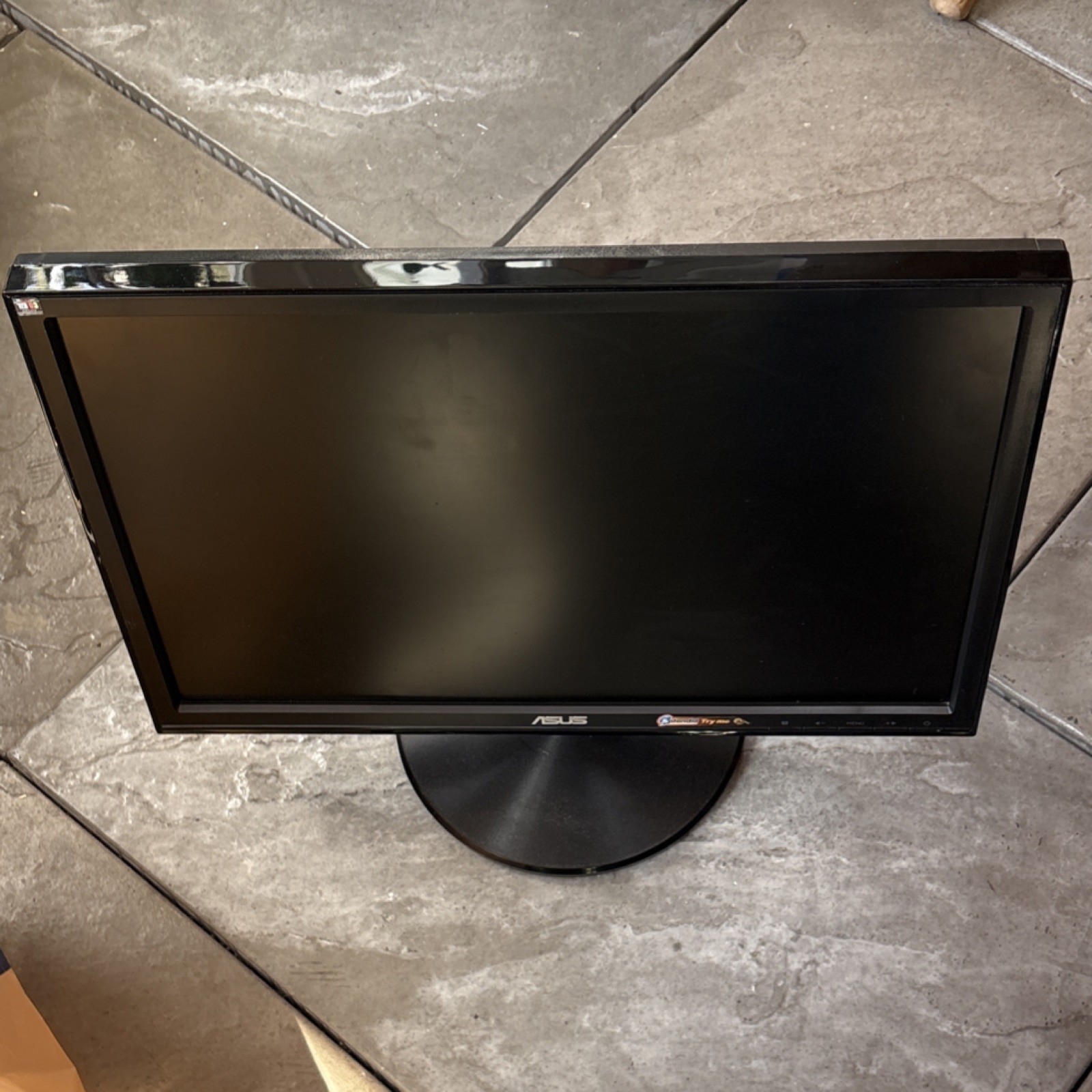 ASUS VW193R 19″ LCD Monitor 16:10 DVI VGA D-Sub Black ASUS VW Series