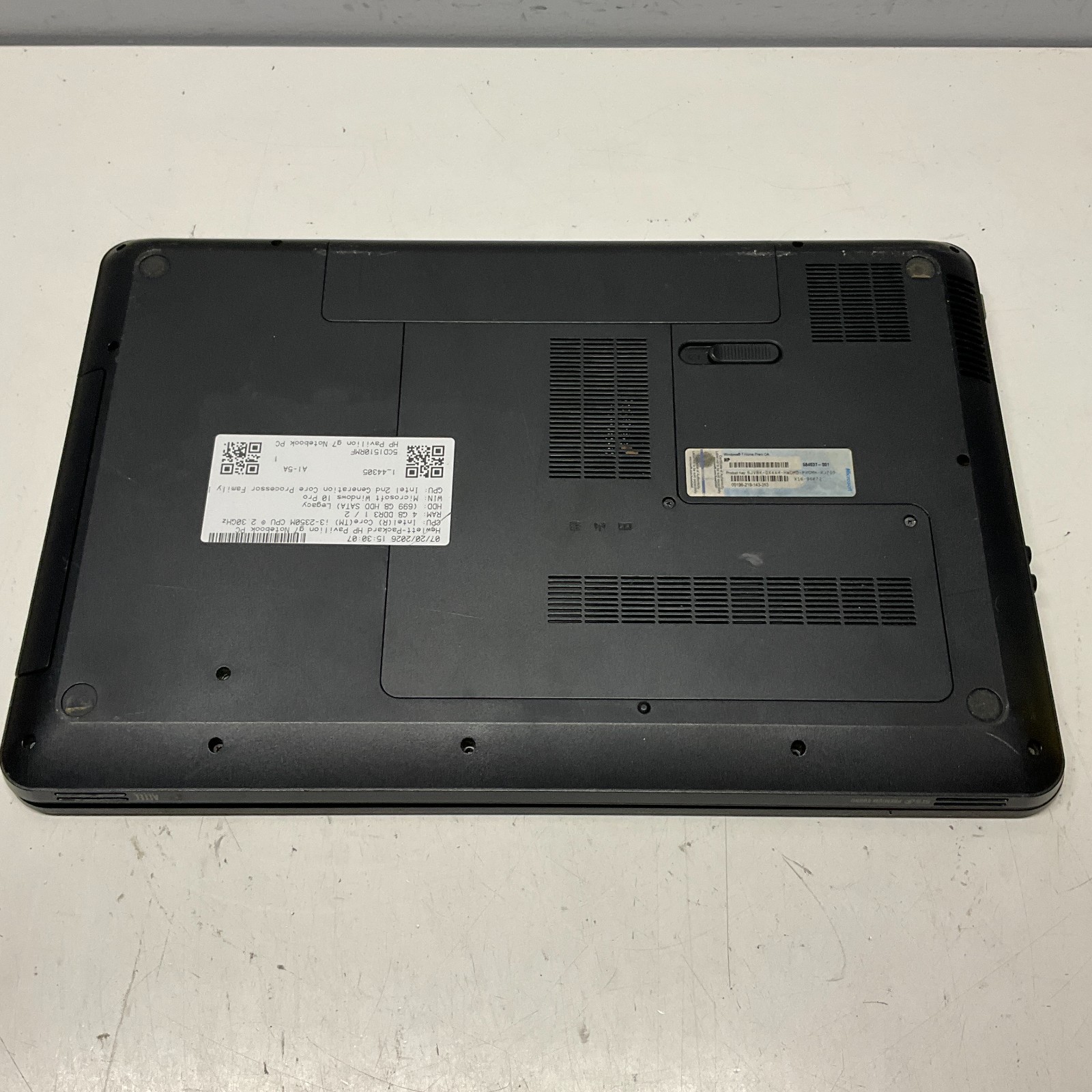 HP Pavilion g7 Laptop Intel Core i3-2350M @ 2.30 GHz 4GB 750GB HDD Win 10 Pro