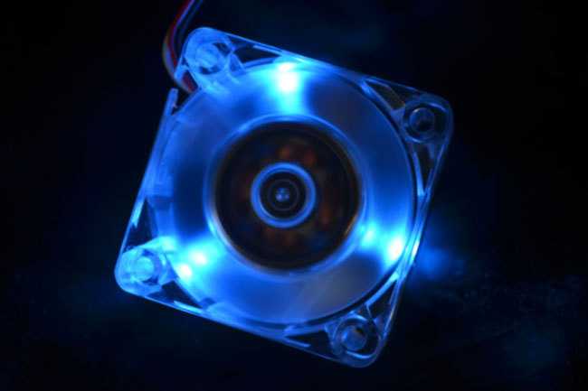 AVC 40mm Crystal 40x40x20mm DC12V 3Pin Blue LED Transparent Brushless Fan