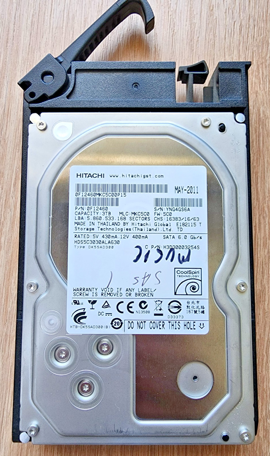 Hitachi HDS5C3030ALA630 P/N: 0F12460 3TB SATA 6.0 Gb/s