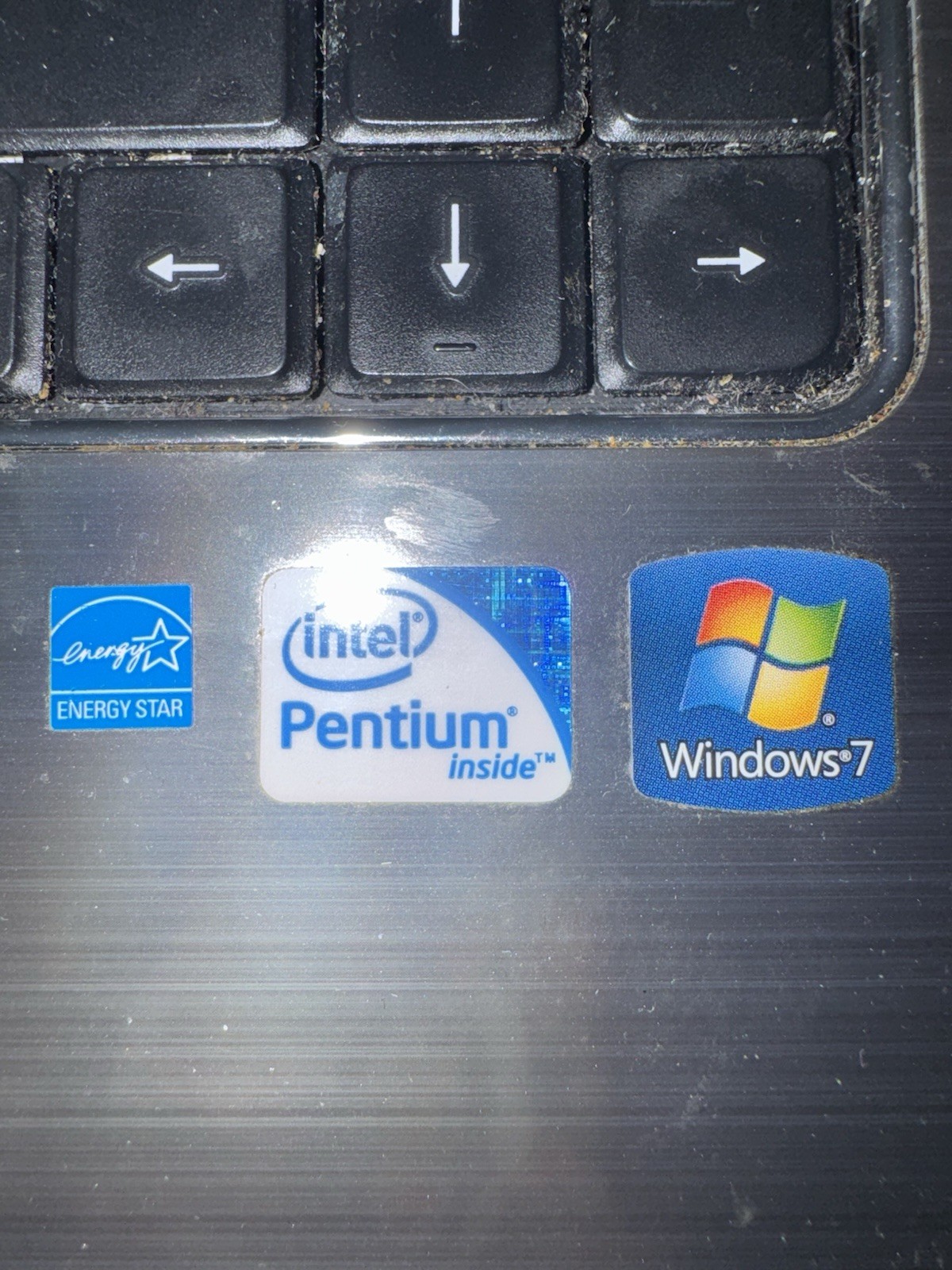 Dell Inspiron N4010 14in Intel Pentium 2.00GHz 4GB RAM 500GB HDD Win7 HP