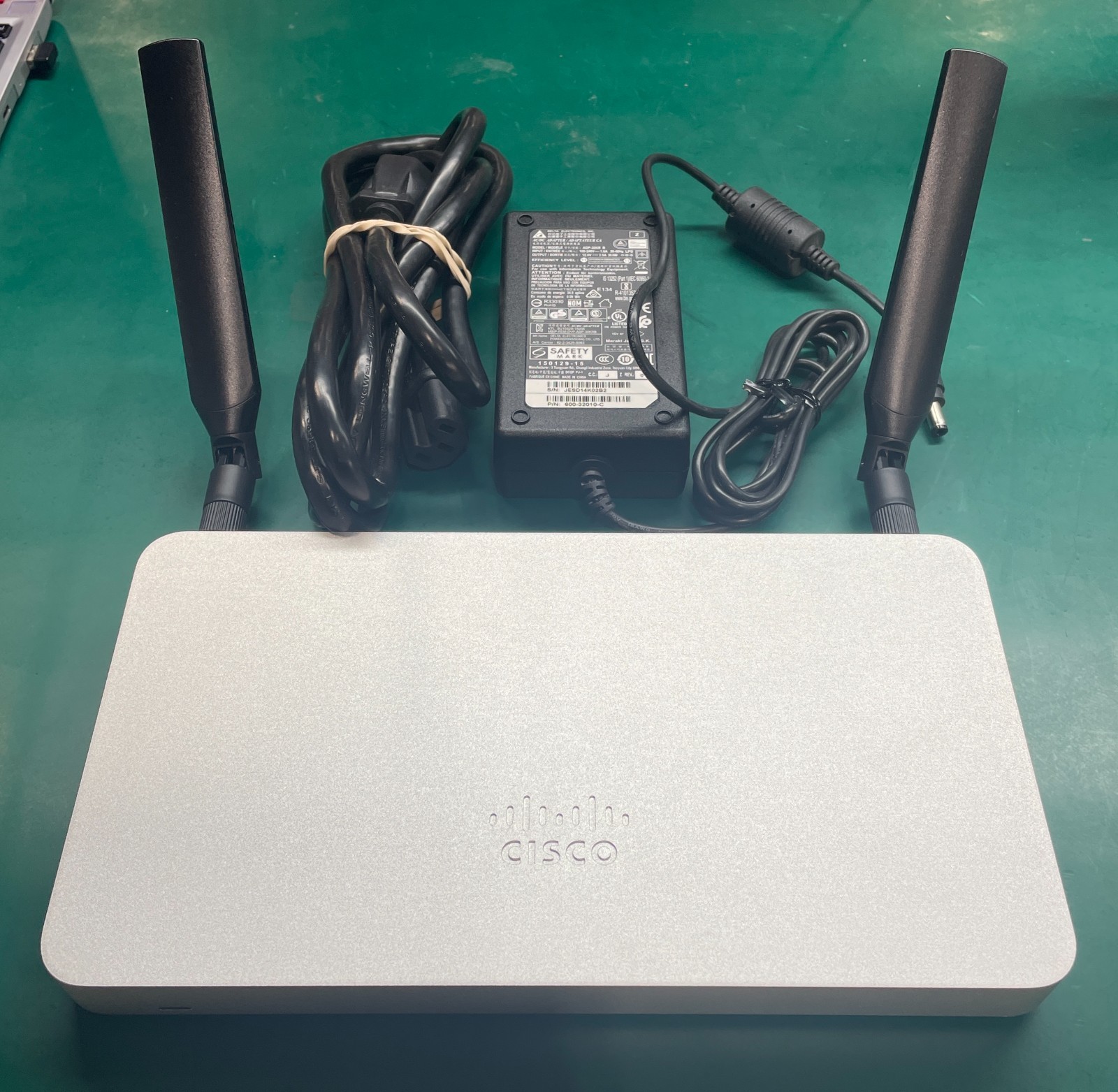 Cisco Meraki MX67C-HW-NA Cloud Managed LTE Firewall Security Appliance Unclaimed
