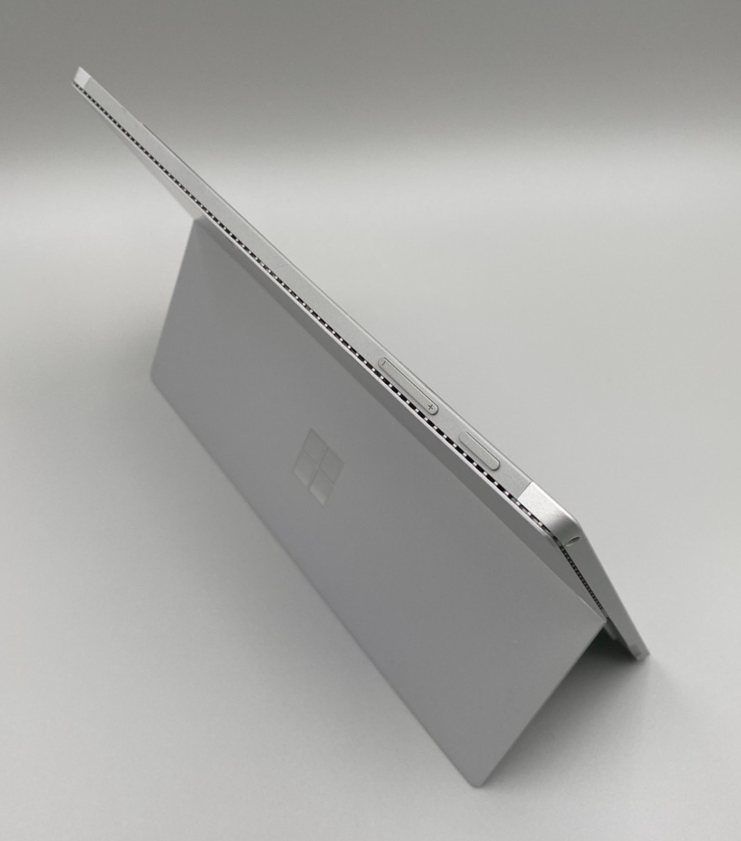 Microsoft Surface Pro 4 1724 Tablet i5-6300U 128GB SSD 4GB DDR3 Silver GOOD/S2