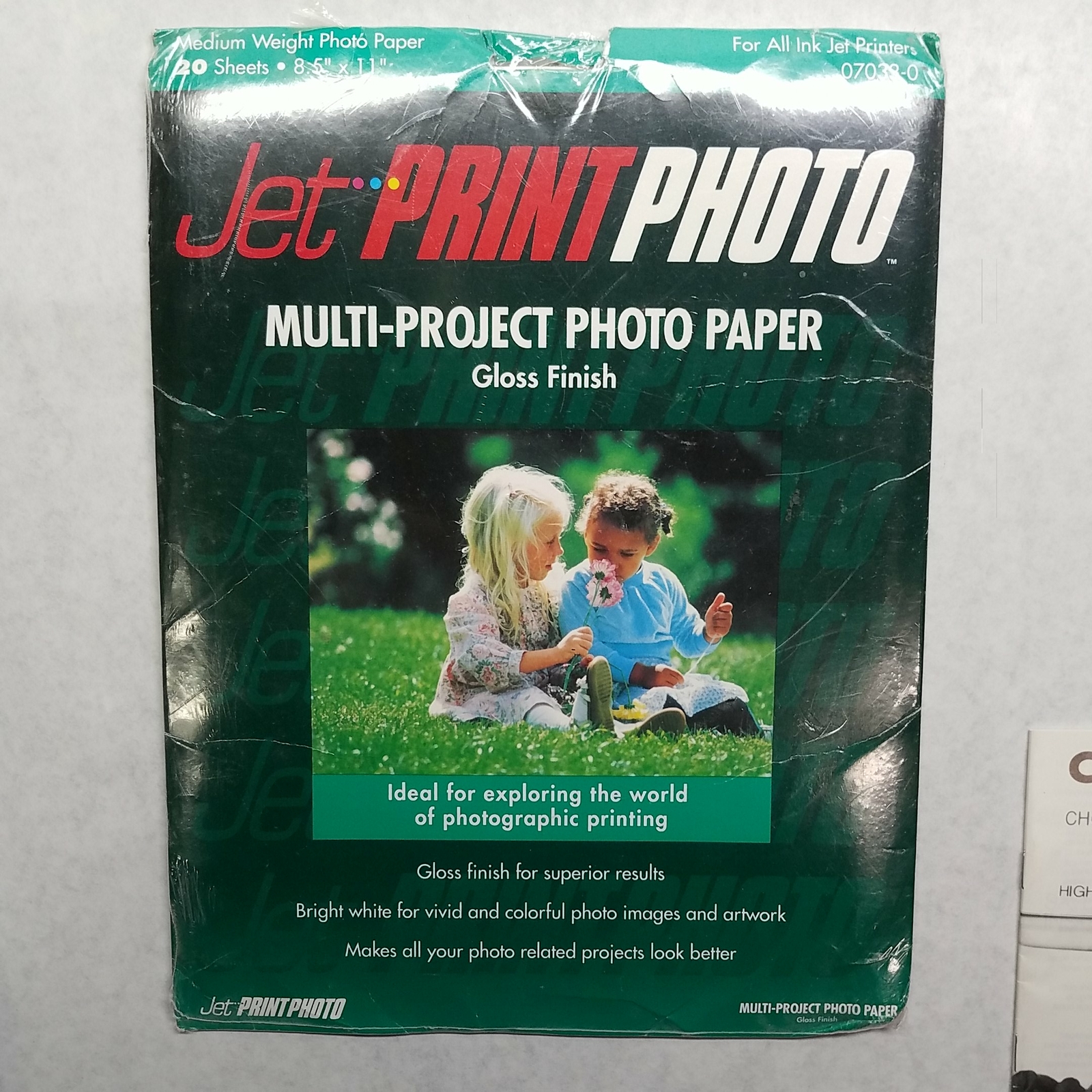 Jet Print Photo Paper Gloss Finish Medium 20 Sheets 8.5×11-Inches #07033-0