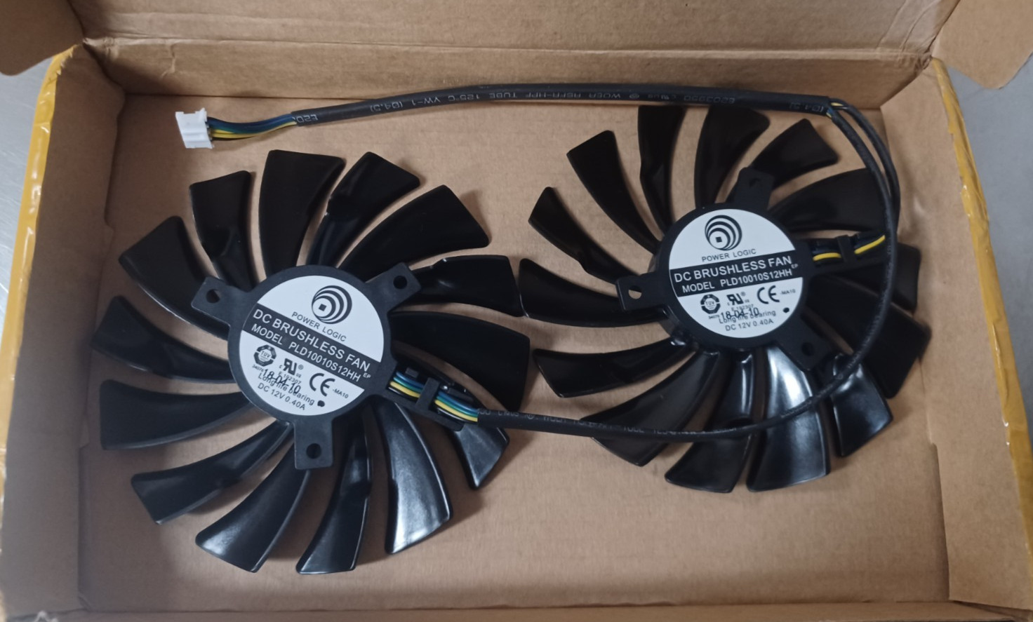 Unknown GPU Fan Set 95mm PLD10010S12HH