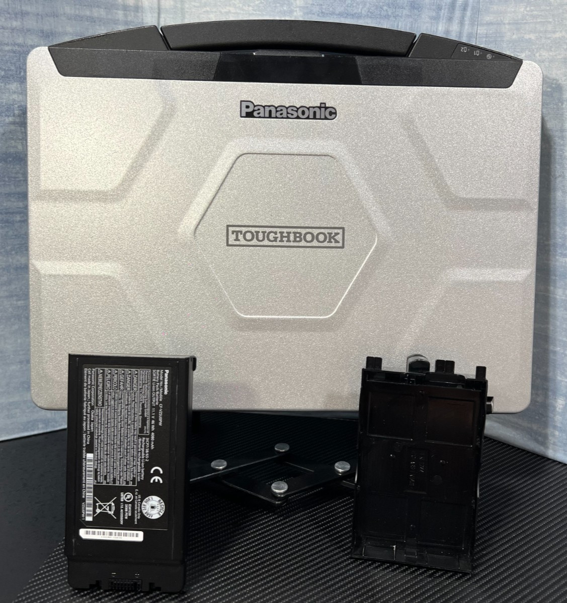CF-54F9885KM, i5-6300U 2.40Ghz,8GB Mem,256GB SSD,Touchscreen,4G LTE,GPS,3,820Hrs