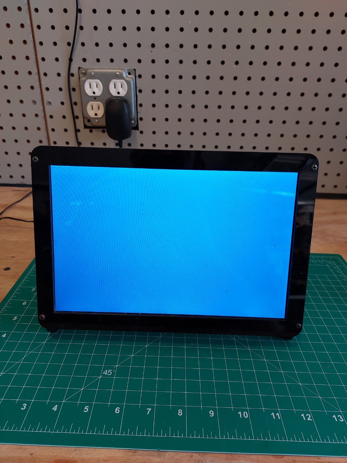 Raspberry Pi 3 Model B on a Hackaday Screen Somewhat Tested Needs Work