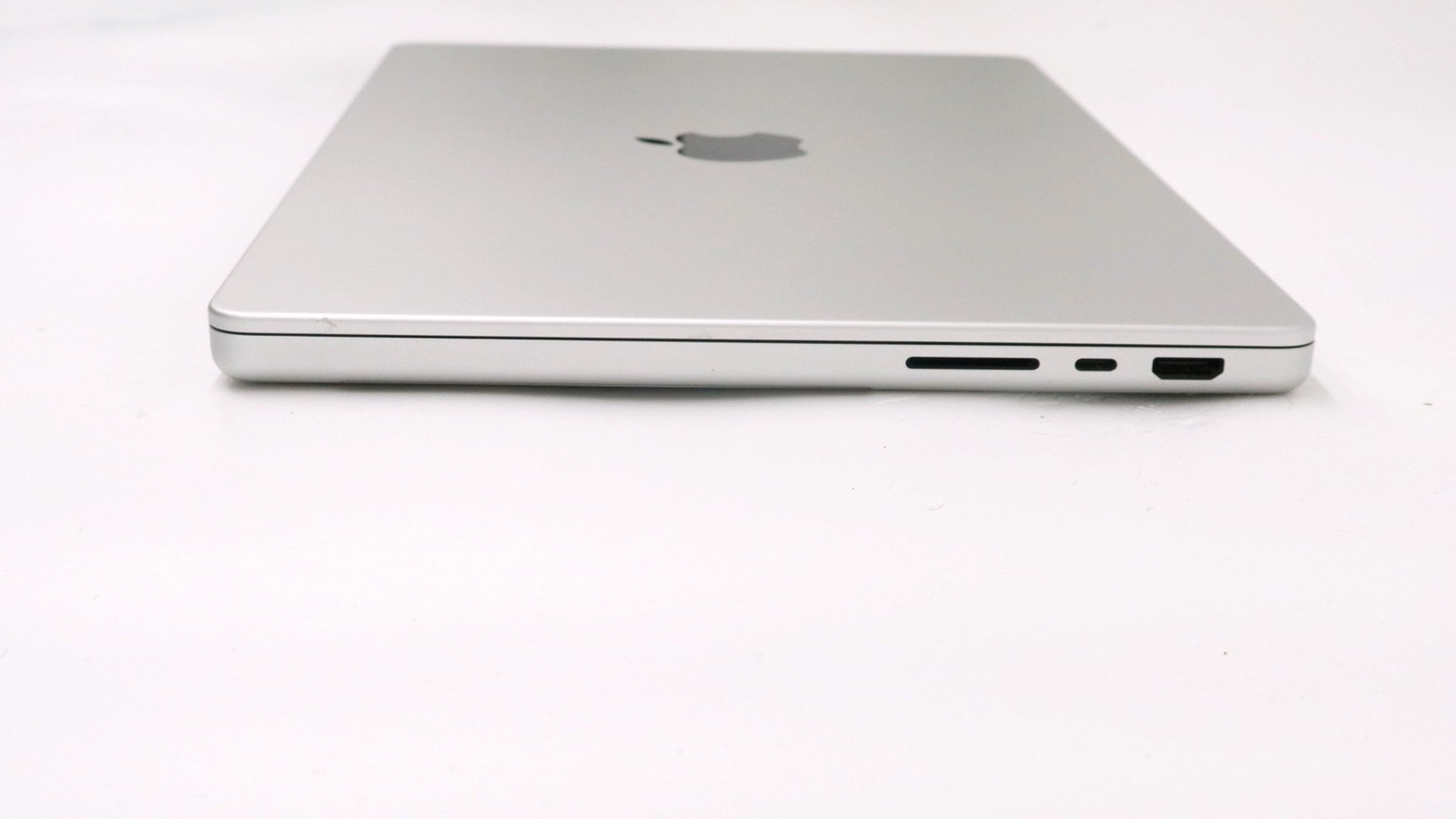 Apple Macbook Pro 14″ M4 Pro 12-Core 24GB 512GB – Very Good READ DESC
