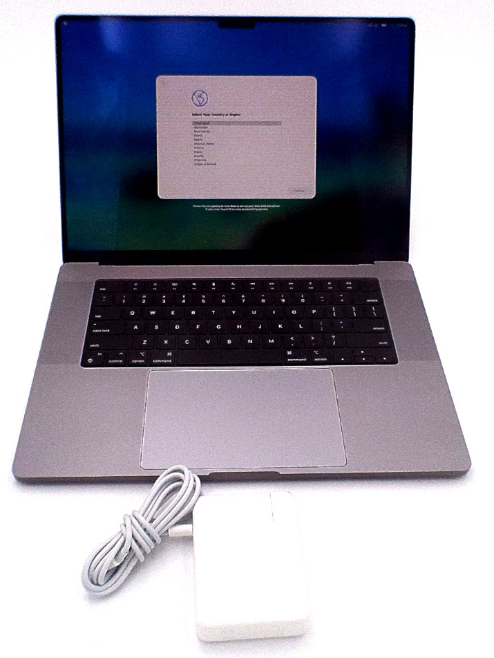 Apple MacBook Pro M1 MAX 16″ A2485 10-Cores 64GB / 1TB Gray 2021 -97% Battery