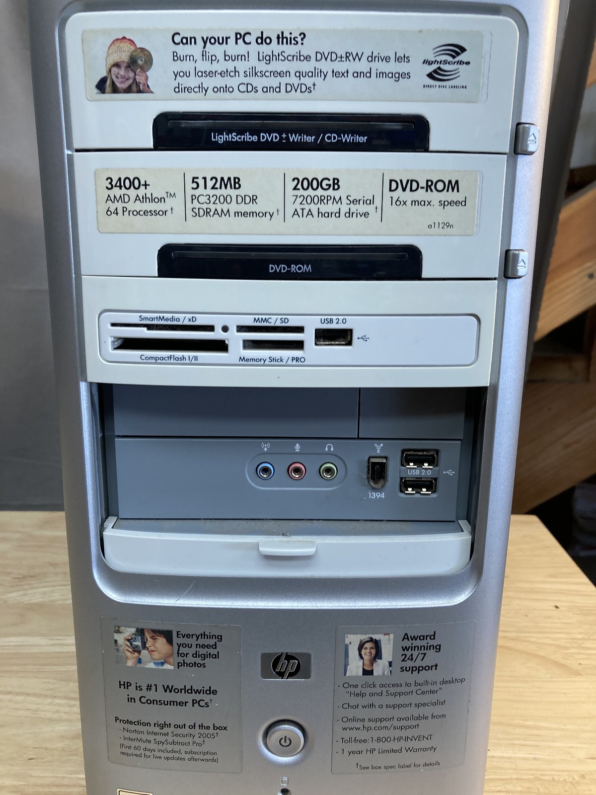 HP Media Center Pavilion a1129n AMD Athlon 64 3400+ 2.2GHz 512MB RAM 1TB HDD