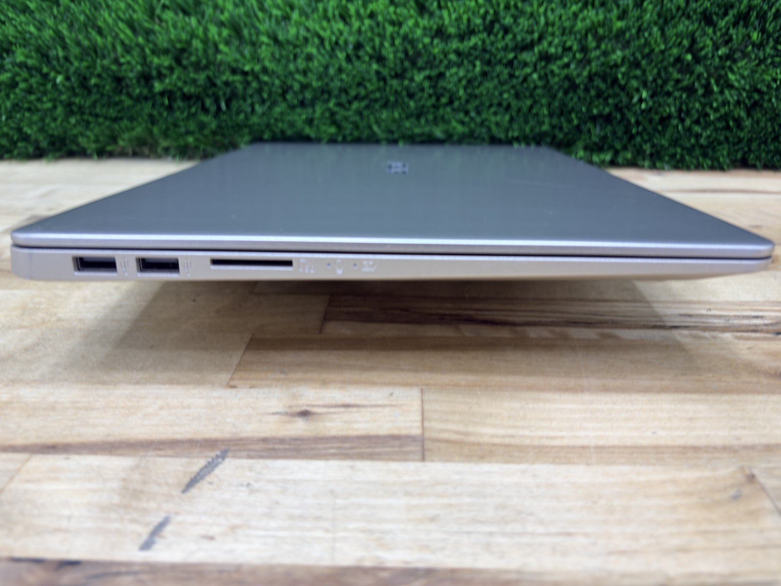 Asus VivoBook S Intel Core i5-8th Gen 1.60GHz 8GB RAM 1TB HDD Windows 11 Pro*