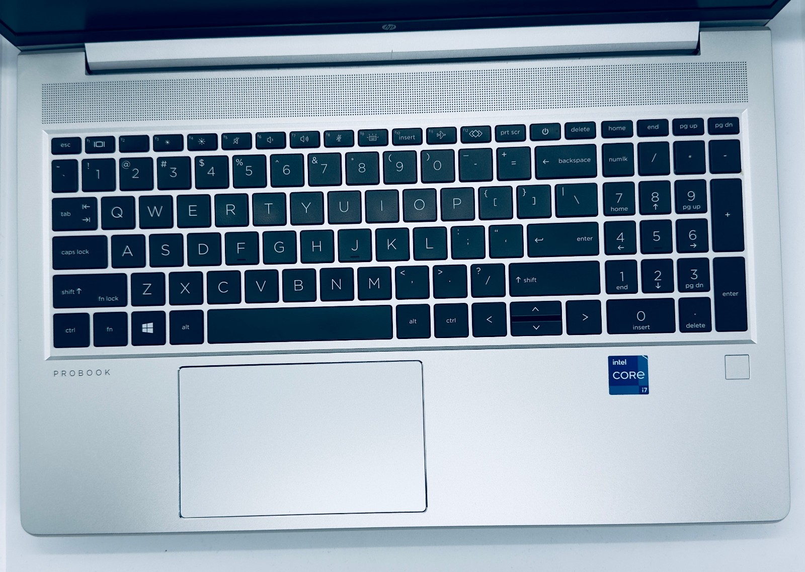 HP ProBook 450 G8 15.6″ Intel i7-1165G7 2.80GHz 512GB NvME SSD 16GB DDR4 10 Key