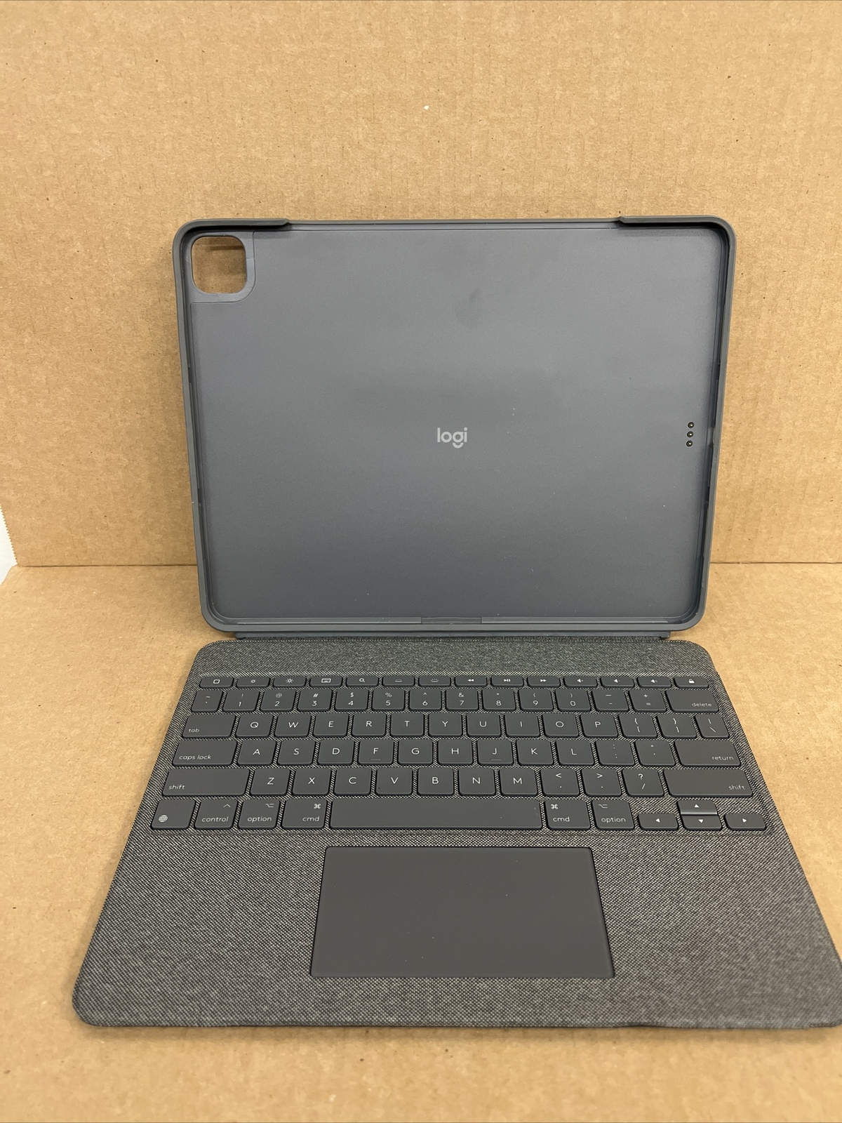 Logitech Combo Touch iPad Pro Keyboard Case for iPad Pro 12.9 5th Gen – USED!!