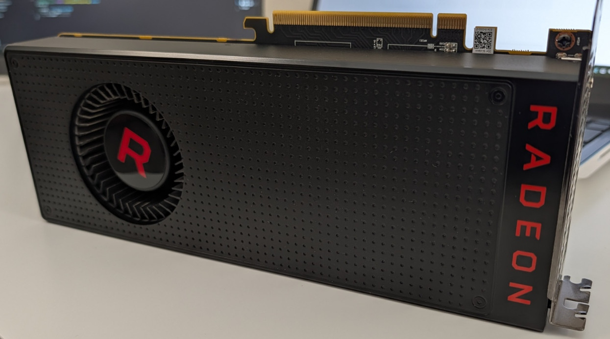 SAPPHIRE Radeon RX Vega 64 8GB HBM2 Graphics Card