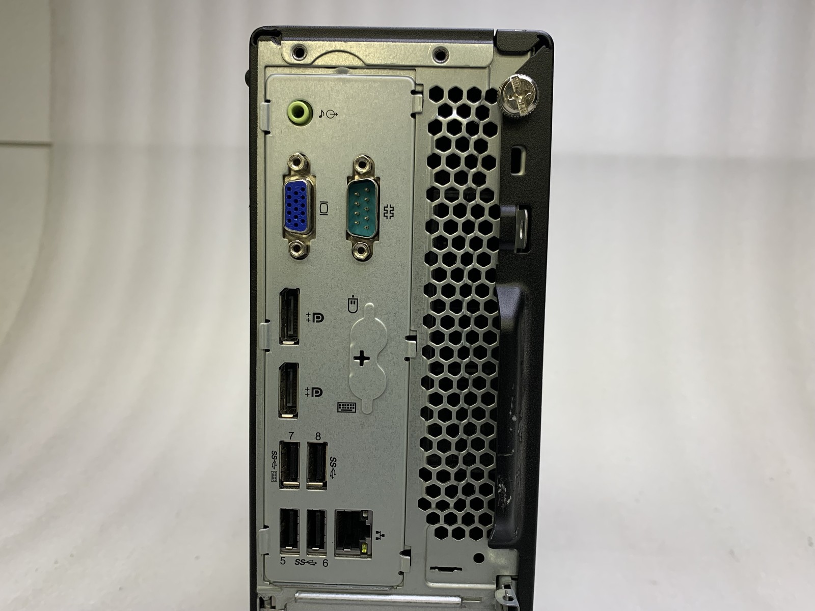 Lenovo ThinkCentre M920s Core i7-9700 3GHz 8GB RAM NO HDD NO OS Fair