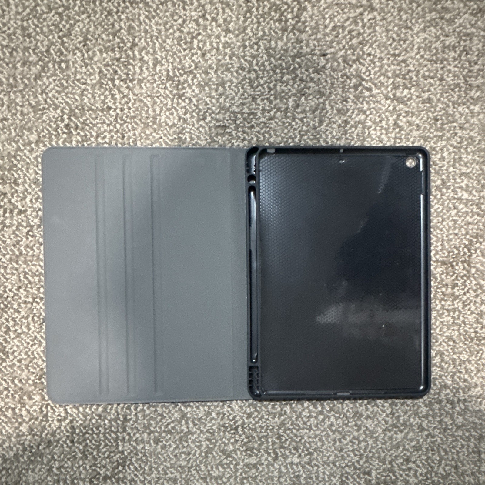 Gray Leopard Folding Folio Case w/ Stand for Apple iPad 10.2″ Synthetic Leather
