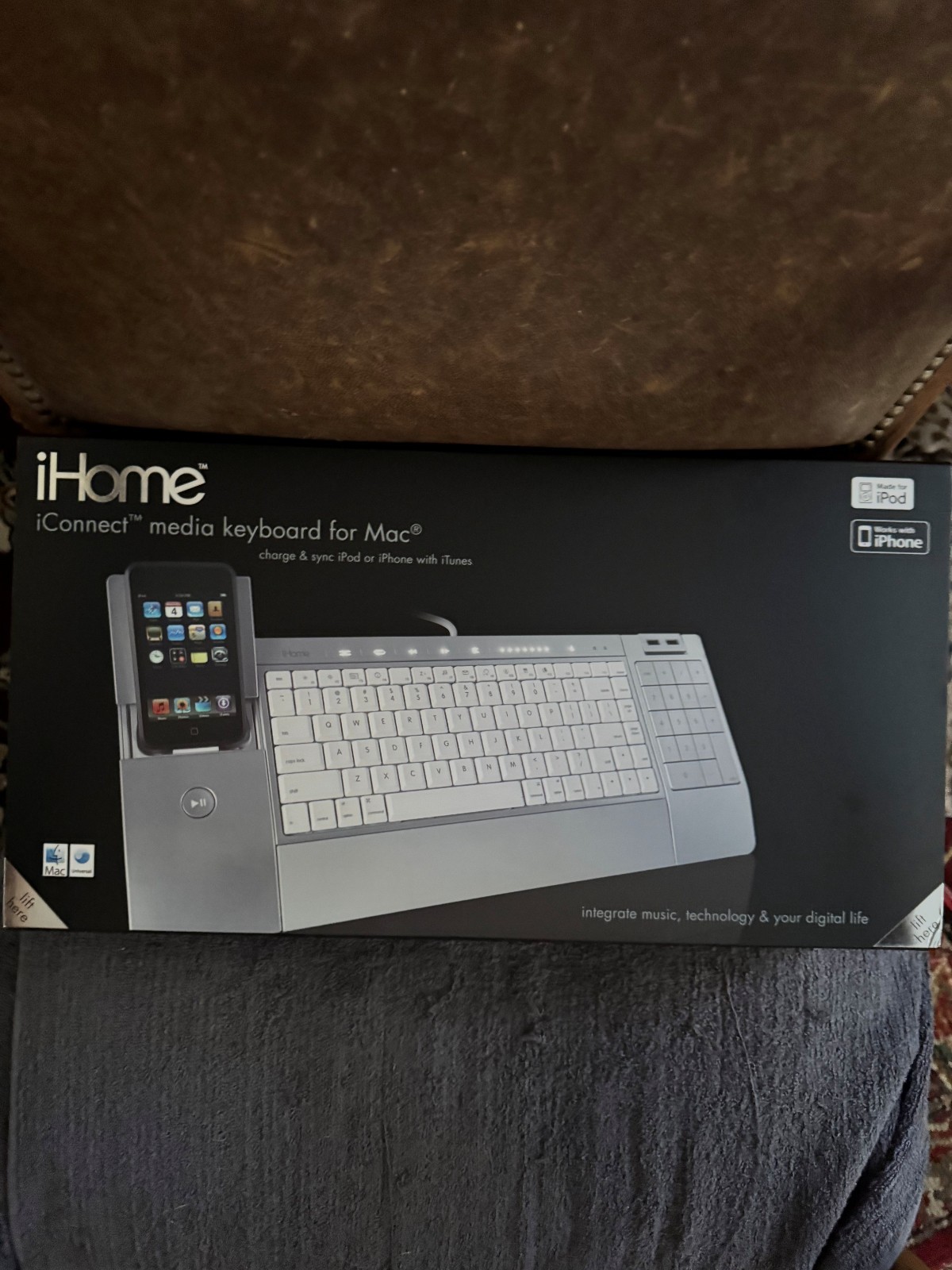 iHome iConnect Media Keyboard Mac iPod iPhone Dock Aluminum usb not pc Bluetooth