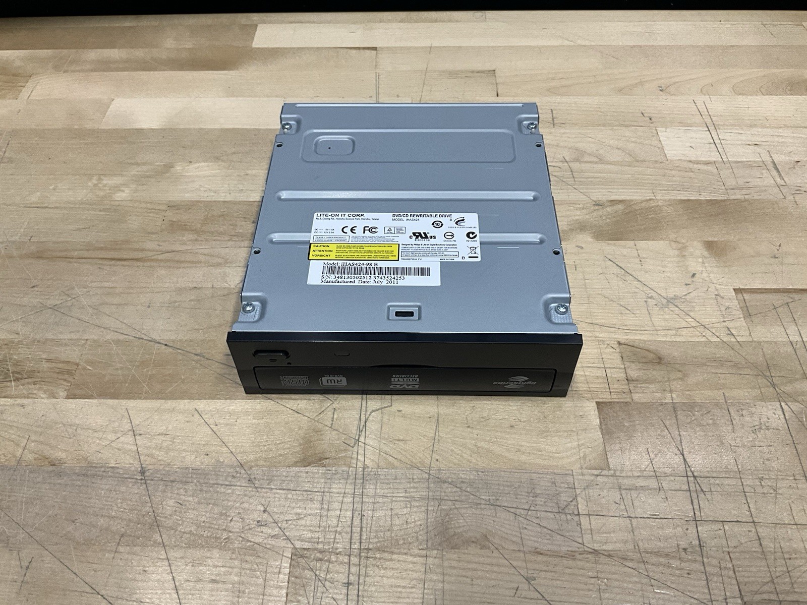 Lite-On iHAS424-98 LightScribe Internal 24X SATA DVD/RW Writer Dual Layer Drive