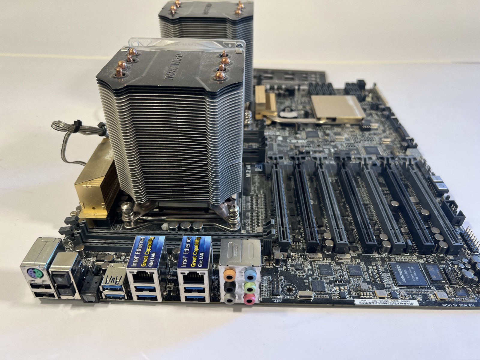 ASUS Z10PE-D8 WS dual socket LGA 2011 motherboard, w/ 2x E5-2687W CPUs + coolers