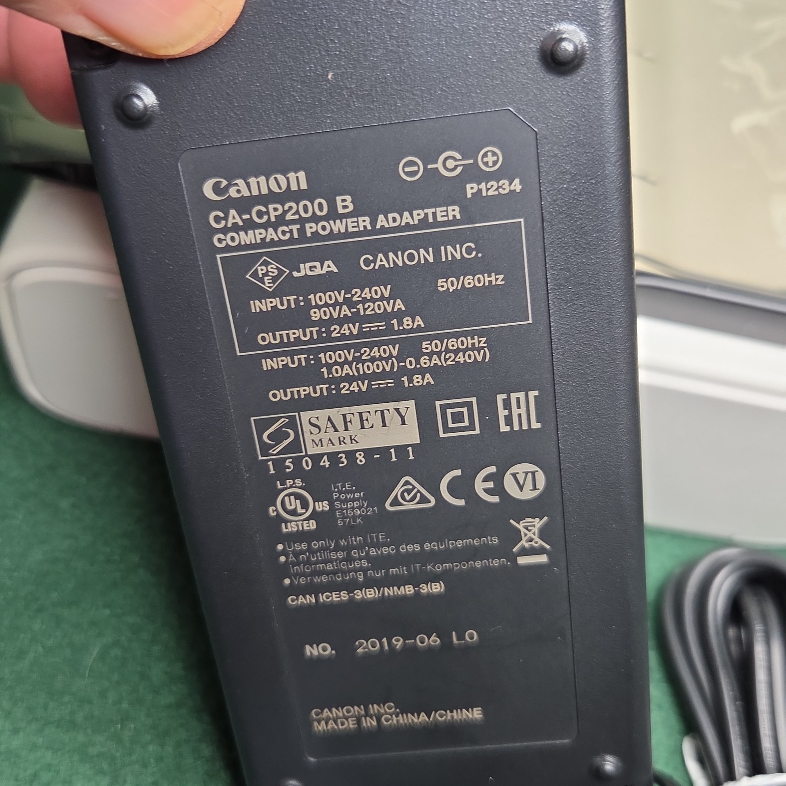 Canon SELPHY CP1300 Wireless Compact Photo Printer With Cords