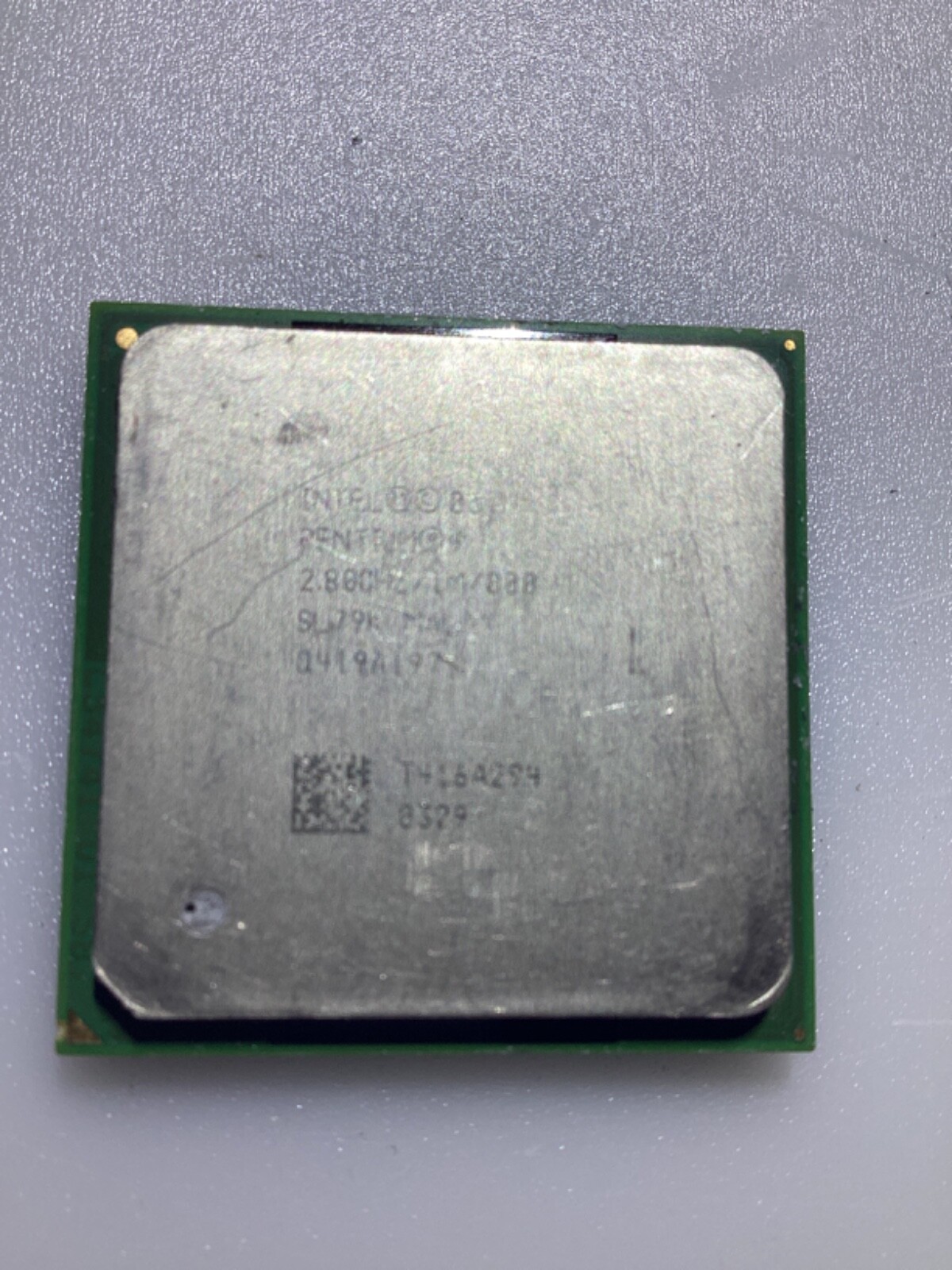 LOT OF NINE ASSORTED CPU PROCESSOR CHIPS INTEL, AMD, PREOWNED, CONDITION UNKNOWN