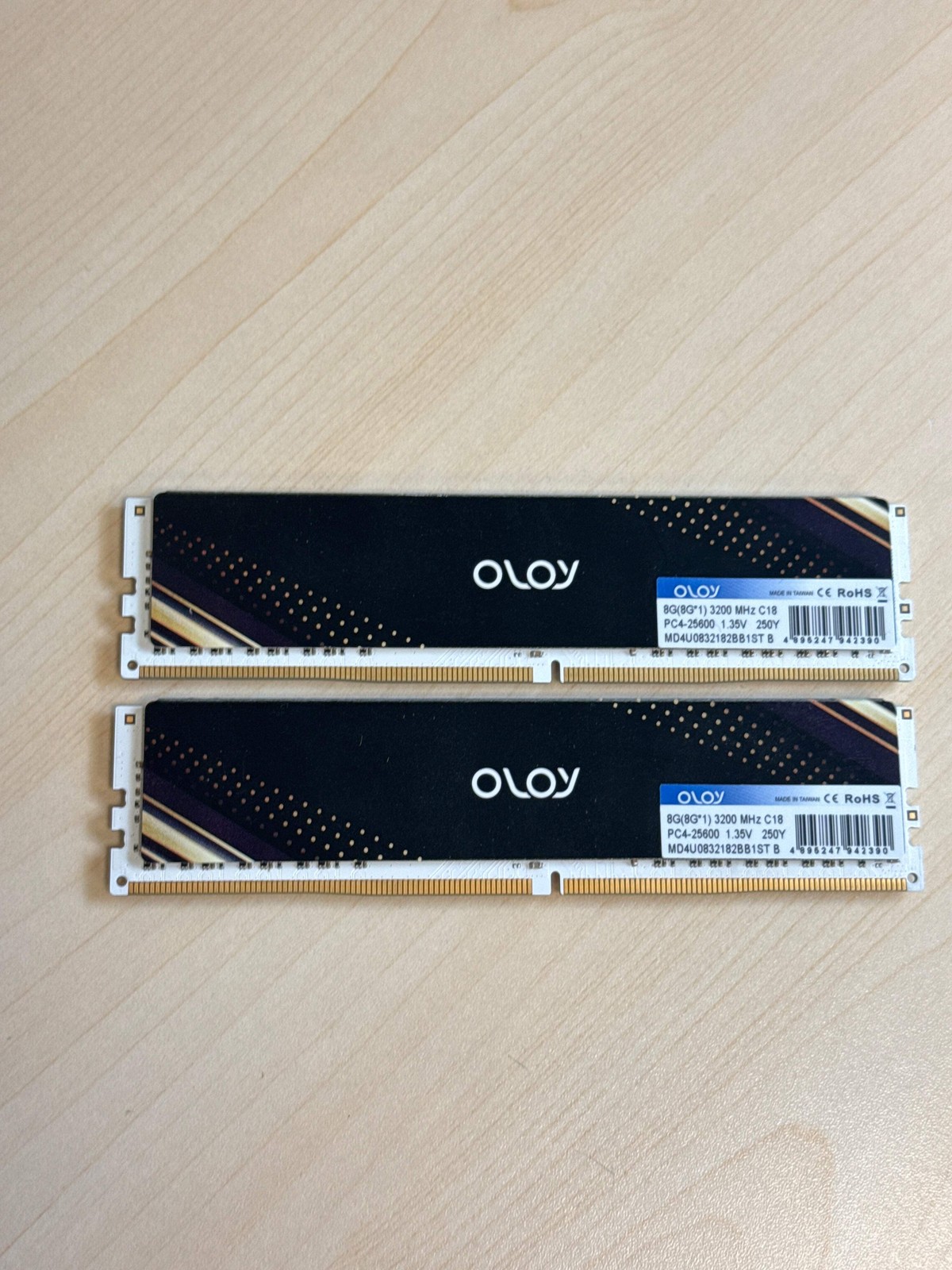 Oloy 16GB (2x8GB) RAM 3200MHz C22 PC4-25600 Memory MD4U083218BB1ST B