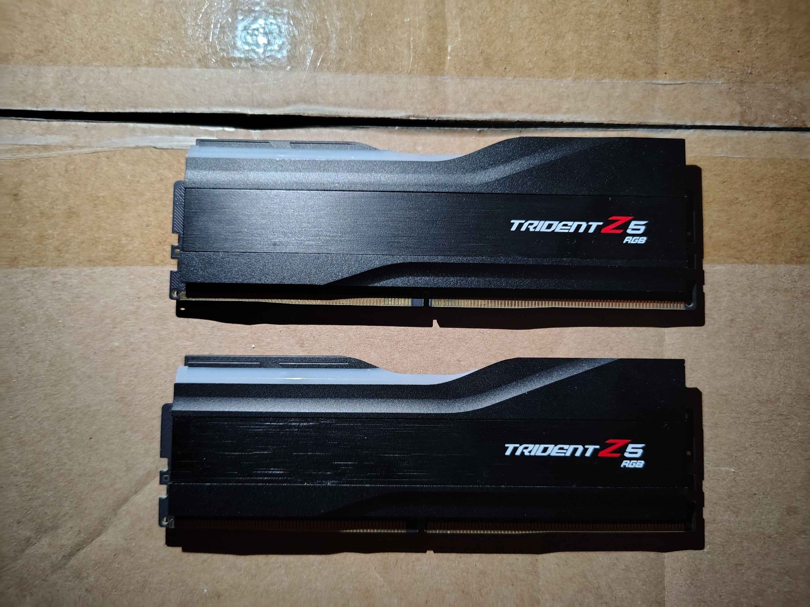 G.SKILL Trident Z5 RGB 32GB 2x16GB DDR5-6000 CL36 RAM F5-6000J3636F16GA2-TZ5RK