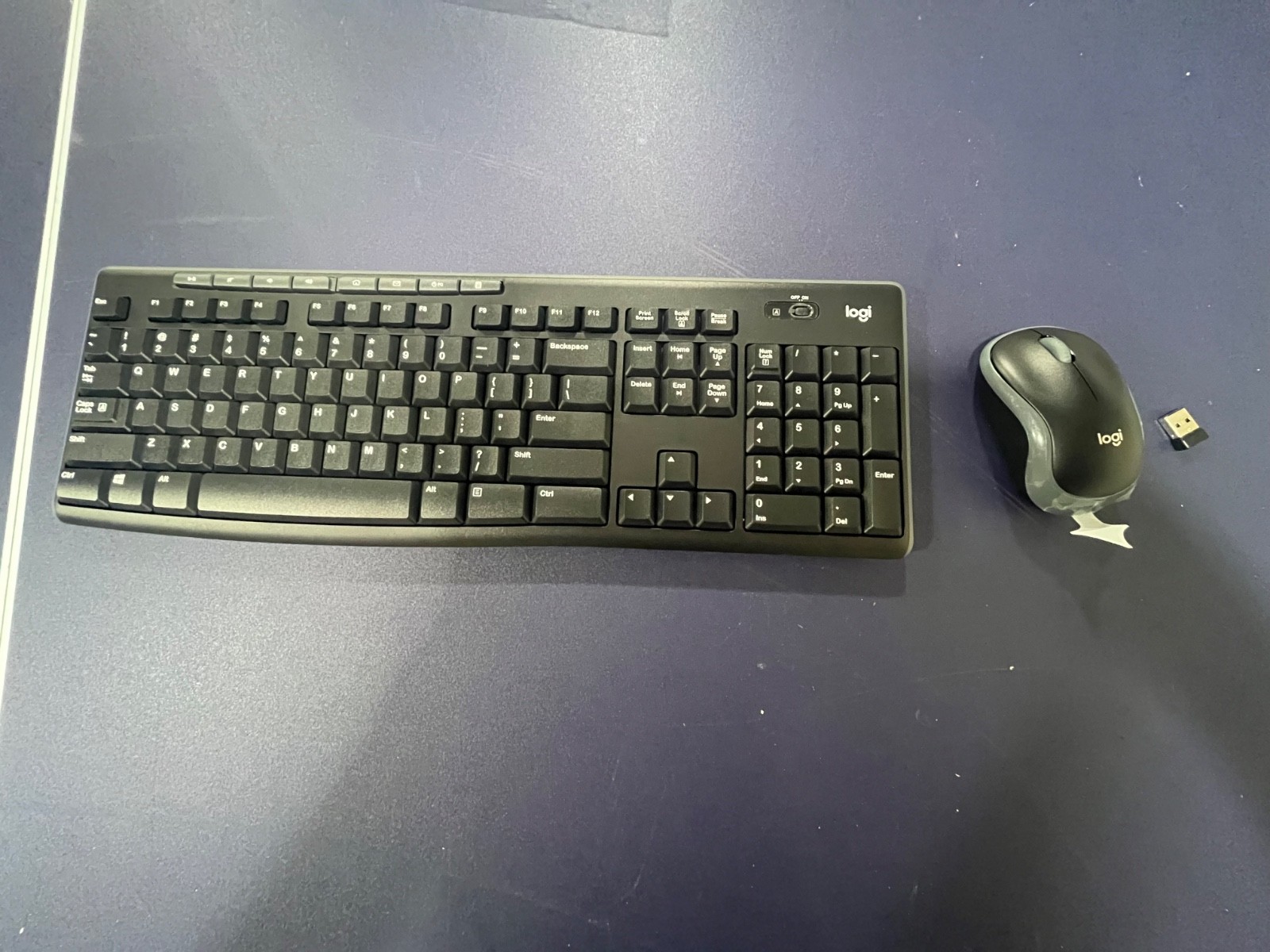 Brand New Logitech MK2270 Wireless Keyboard and Mouse Combo – Black