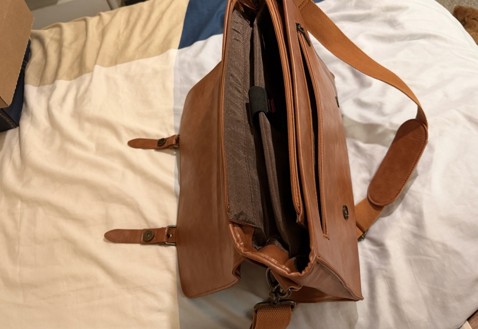 Brown Synthetic Leather Messenger Bag for 15″ Laptop