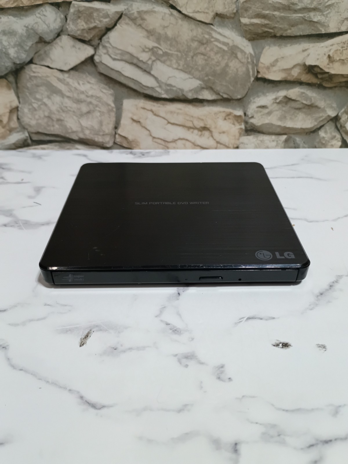 LG SP60NB50 Slim Portable DVD writer
